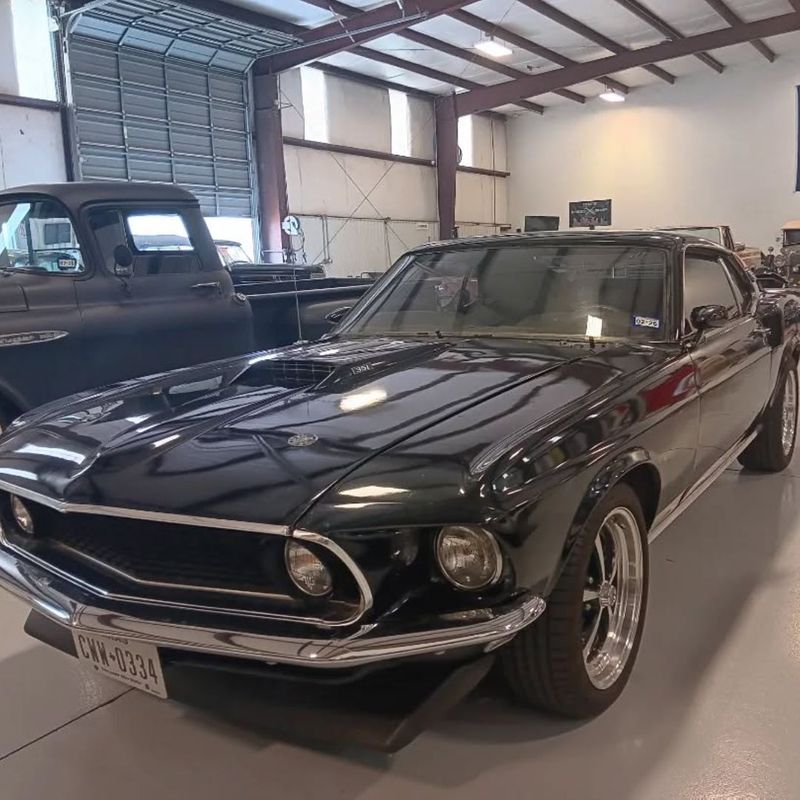 classic car in Doc's Speed Shop