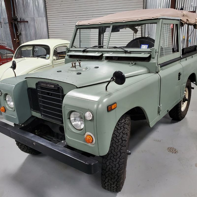 Why Our Houston Shop is the Best Choice for Classic Car Repairs - Image 1.jpg